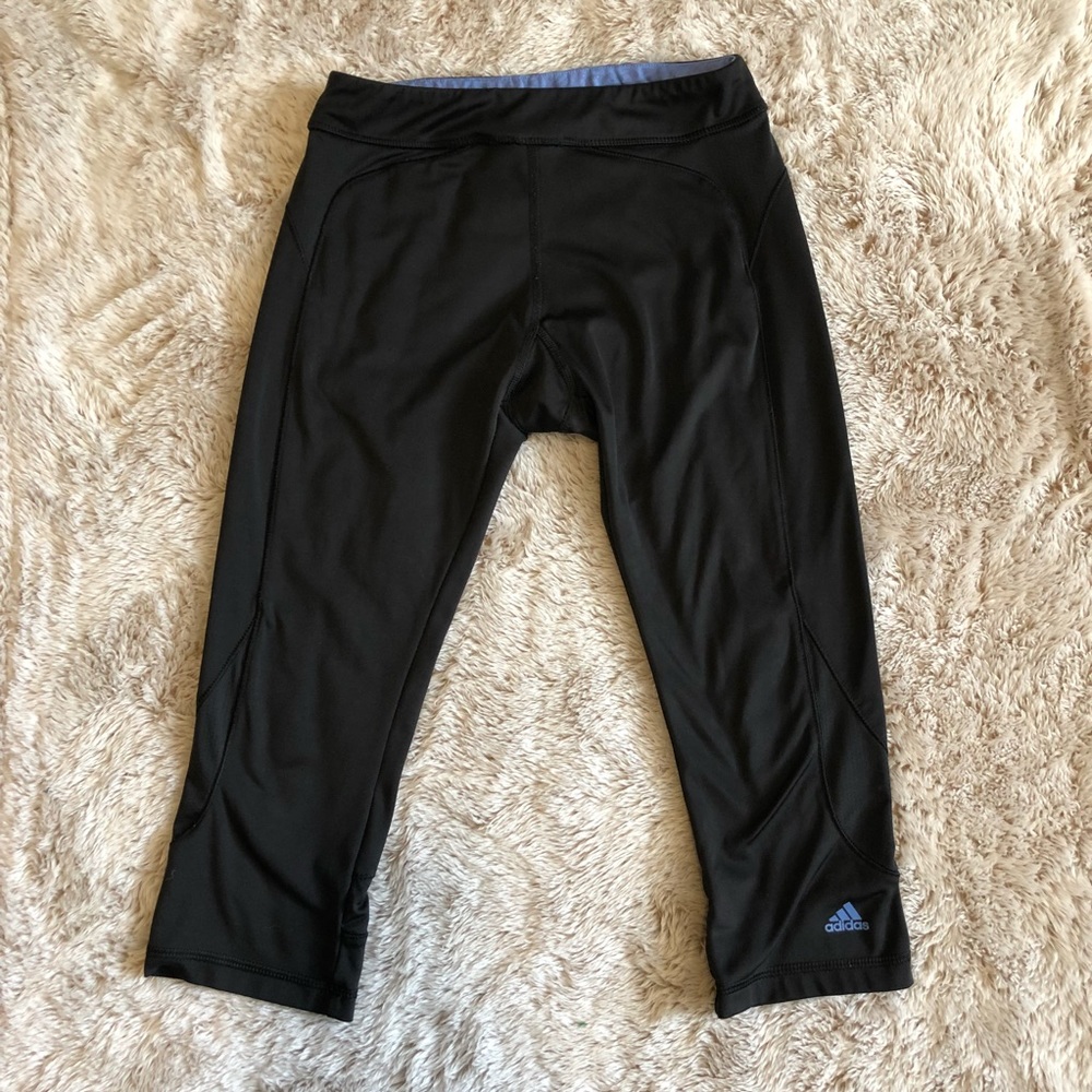 Women’s Black Adidas Capri Yoga Pants, size S